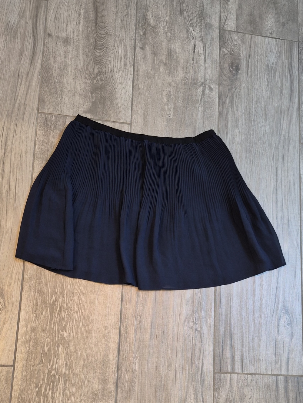 Victoria's Secret Women's Pleated Navy Blue Skirt